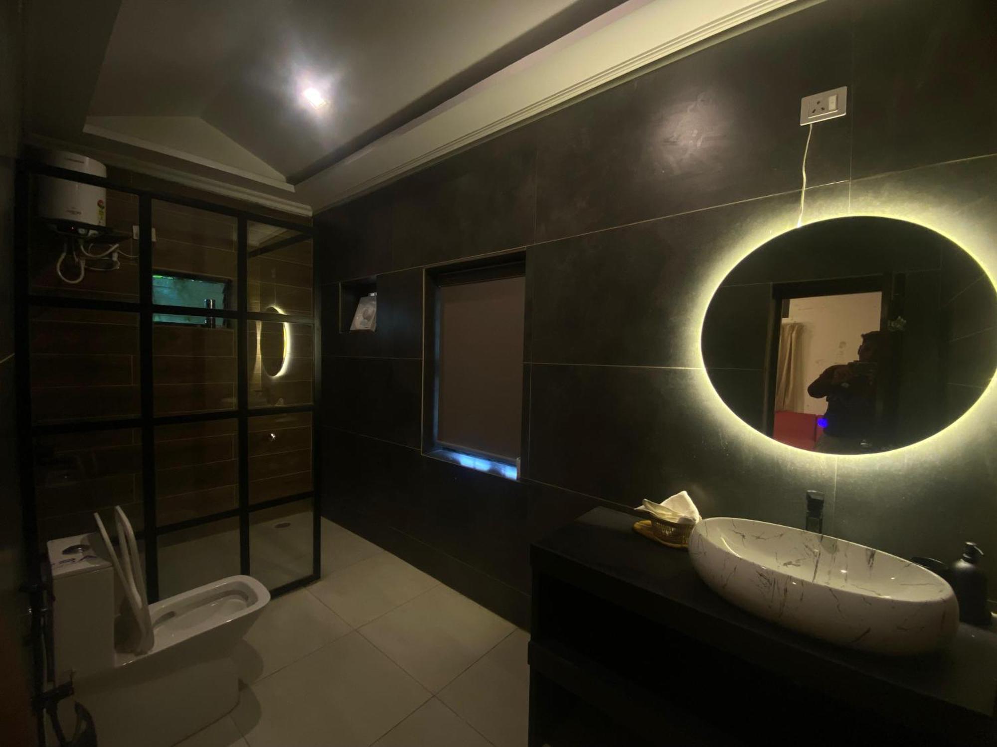 Button Eyes Resort - Pet Friendly Hyderabad Exterior photo